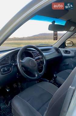 Седан Daewoo Lanos 2003 в Болехові