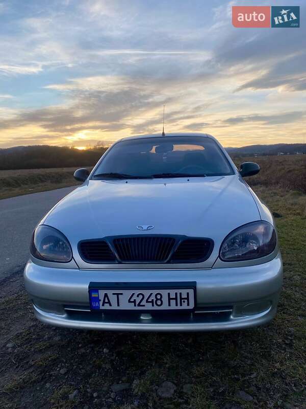Седан Daewoo Lanos 2003 в Болехове