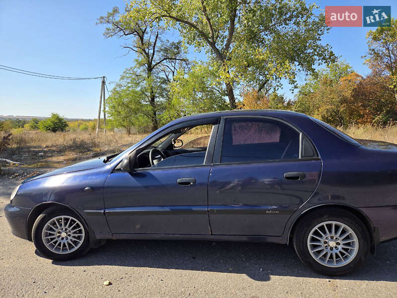 Седан Daewoo Lanos 2005 в Кропивницком
