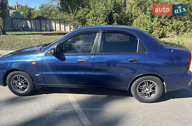 Седан Daewoo Lanos 2004 в 