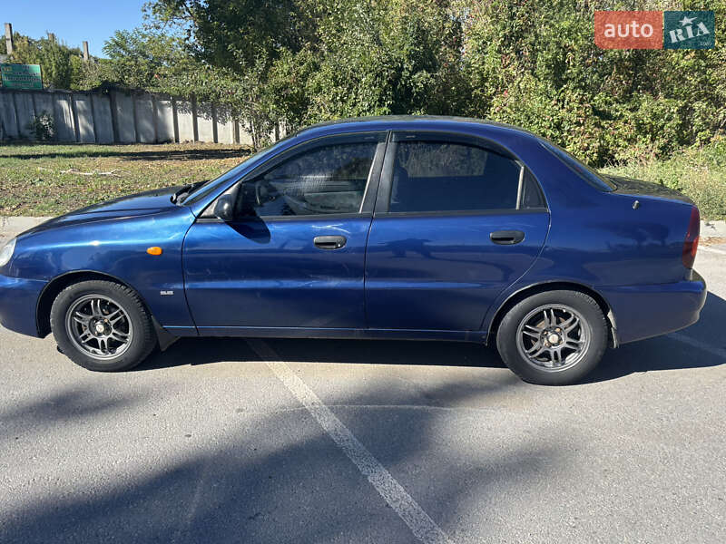 Седан Daewoo Lanos 2004 в Кам'янець-Подільському