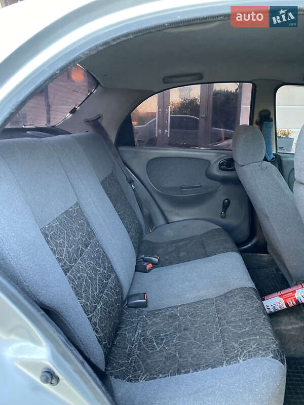 Седан Daewoo Lanos 2006 в Дунаевцах