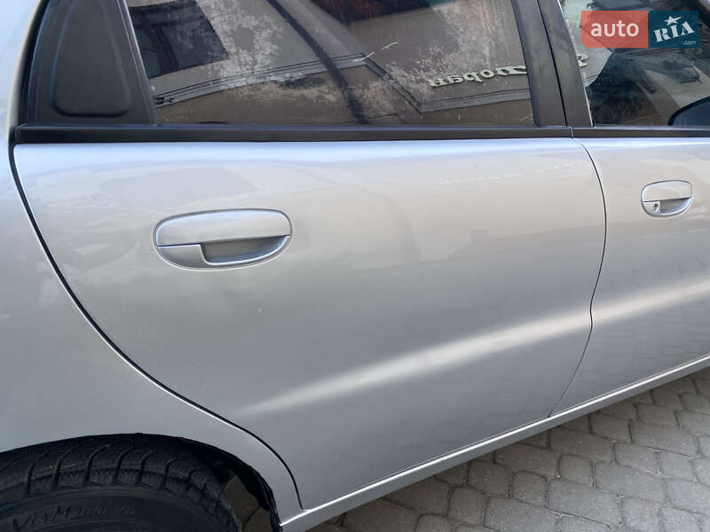 Седан Daewoo Lanos 2006 в Дунаевцах