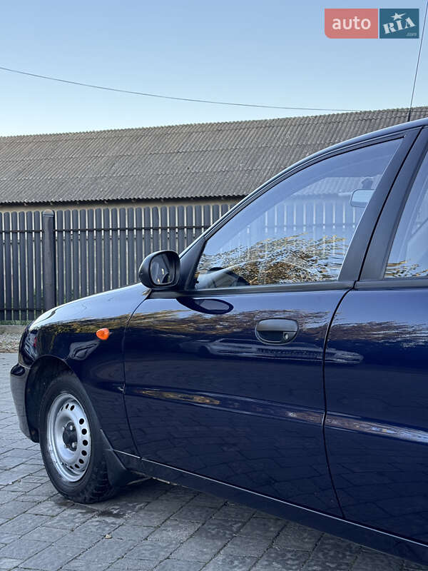 Седан Daewoo Lanos 2006 в Ивано-Франковске