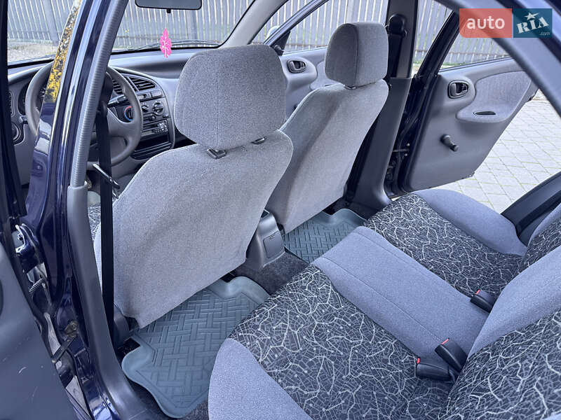 Седан Daewoo Lanos 2006 в Ивано-Франковске