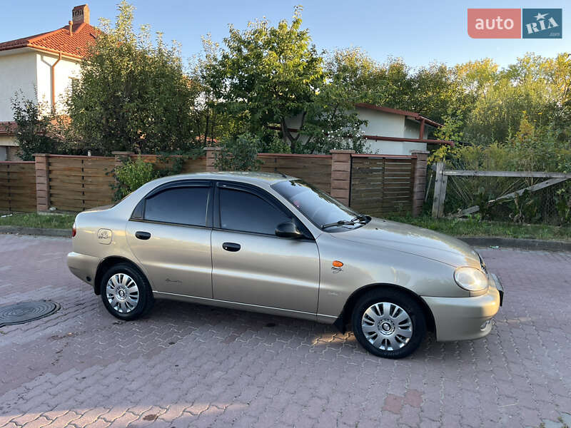 Седан Daewoo Lanos 2008 в 