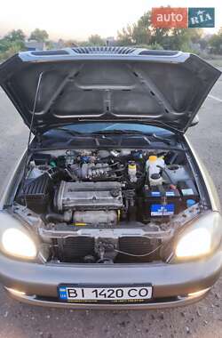 Седан Daewoo Lanos 2004 в 