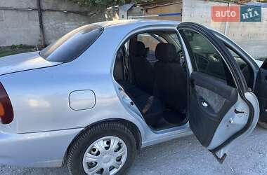 Седан Daewoo Lanos 2005 в Дніпрі