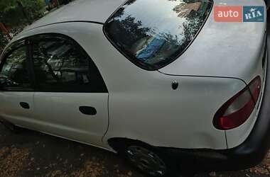 Седан Daewoo Lanos 1998 в Никополе
