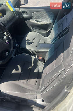 Седан Daewoo Lanos 2003 в Запорожье