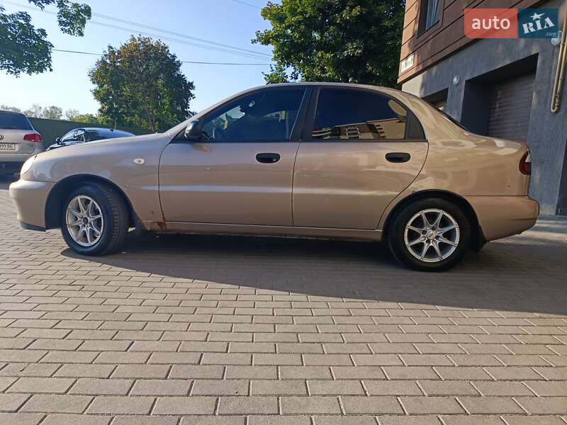 Седан Daewoo Lanos 2008 в Тернополе
