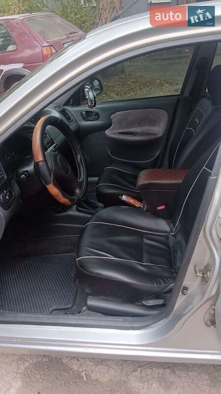 Седан Daewoo Lanos 2003 в Вольногорске