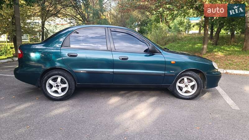 Седан Daewoo Lanos 2003 в Ужгороде