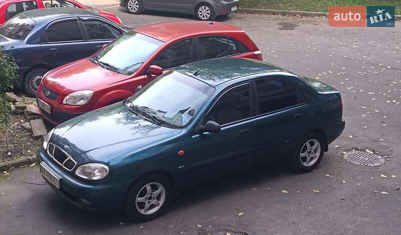 Седан Daewoo Lanos 2003 в Ужгороде
