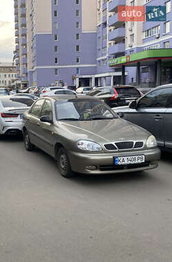 Седан Daewoo Lanos 2004 в Лесниках