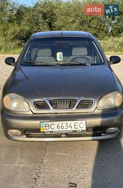 Седан Daewoo Lanos 2004 в Мостиске