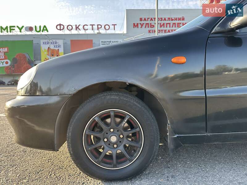 Седан Daewoo Lanos 2008 в Дніпрі