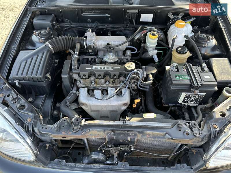 Седан Daewoo Lanos 2008 в Дніпрі