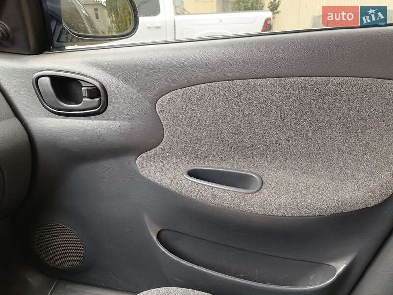 Седан Daewoo Lanos 2006 в Яготині