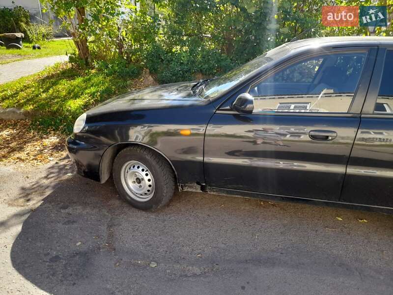 Седан Daewoo Lanos 2008 в Жидачове