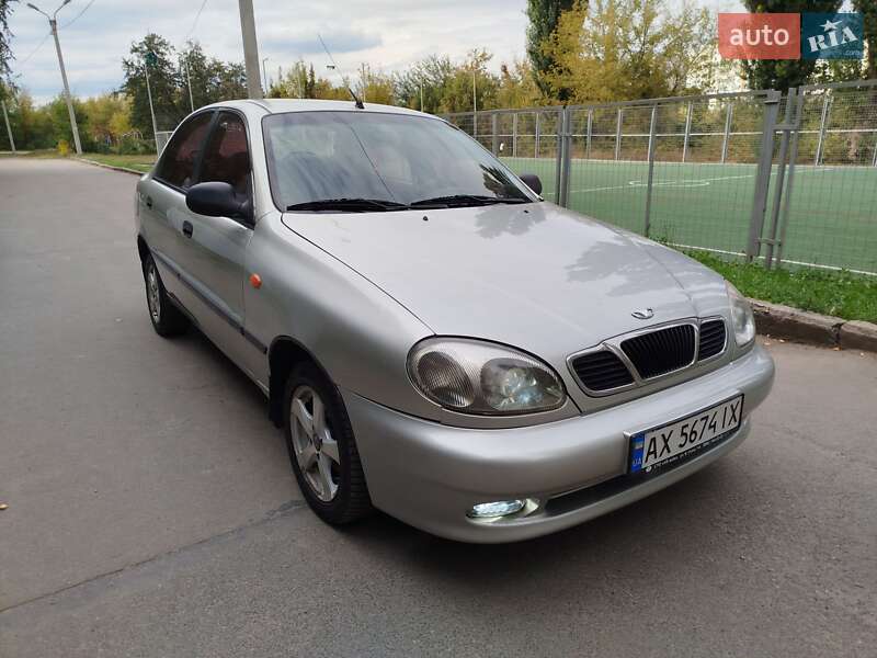 Седан Daewoo Lanos 2010 в 