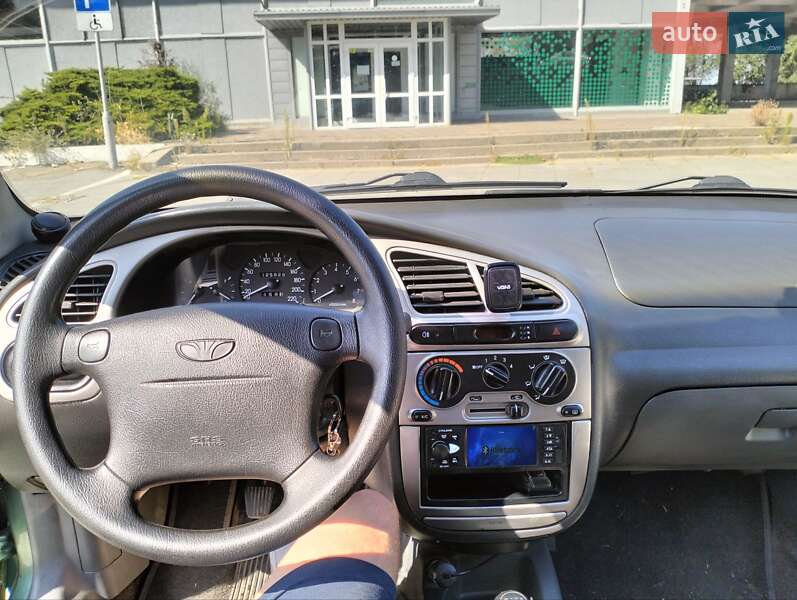 Седан Daewoo Lanos 2005 в Запорожье