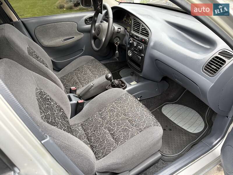 Хетчбек Daewoo Lanos 2007 в Дніпрі