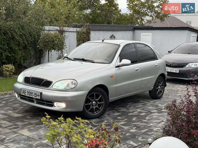Хетчбек Daewoo Lanos 2007 в Дніпрі