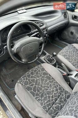 Седан Daewoo Lanos 2003 в 