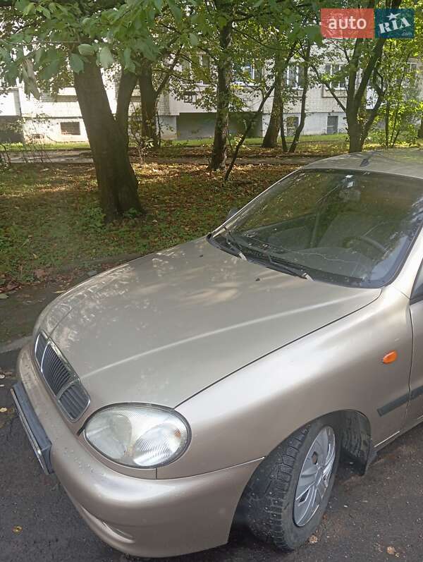 Седан Daewoo Lanos 2008 в Львові