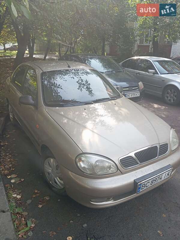 Седан Daewoo Lanos 2008 в Львові