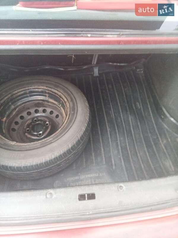 Седан Daewoo Lanos 2001 в Павлограде