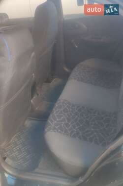 Седан Daewoo Lanos 2003 в 