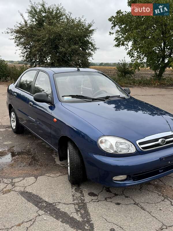 Седан Daewoo Lanos 2011 в Малой Виске