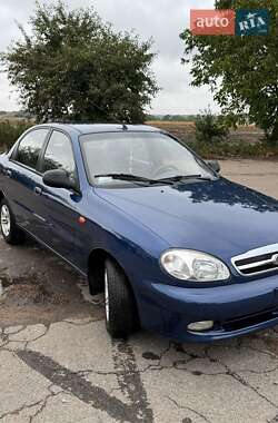 Седан Daewoo Lanos 2011 в 