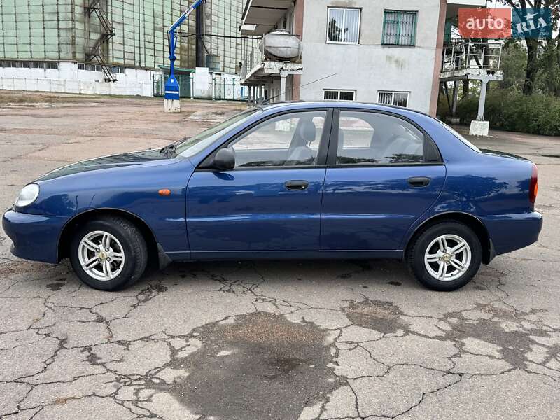 Седан Daewoo Lanos 2011 в Малой Виске