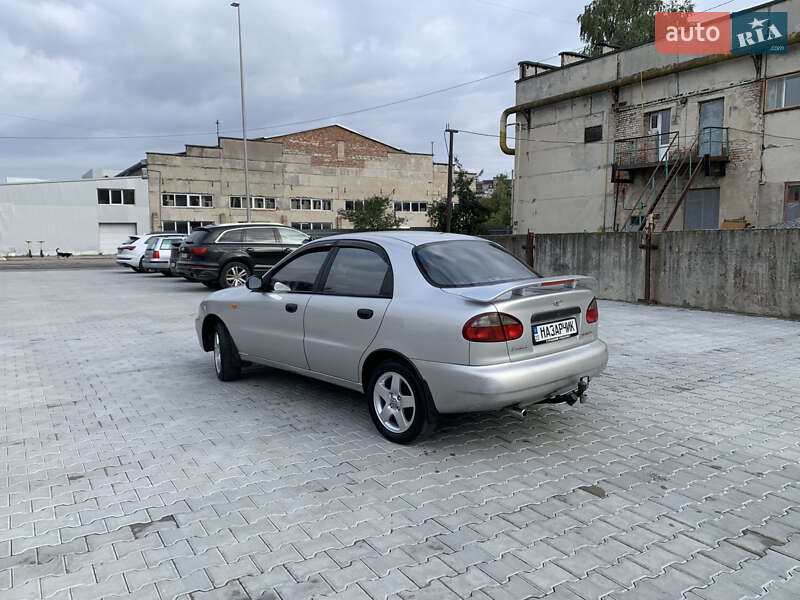 Седан Daewoo Lanos 2004 в Тернополе