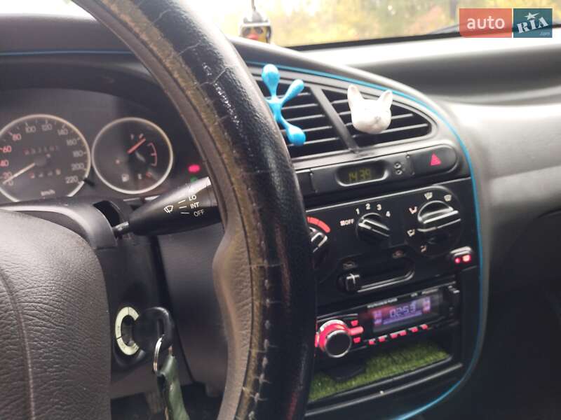 Седан Daewoo Lanos 2008 в Сумах