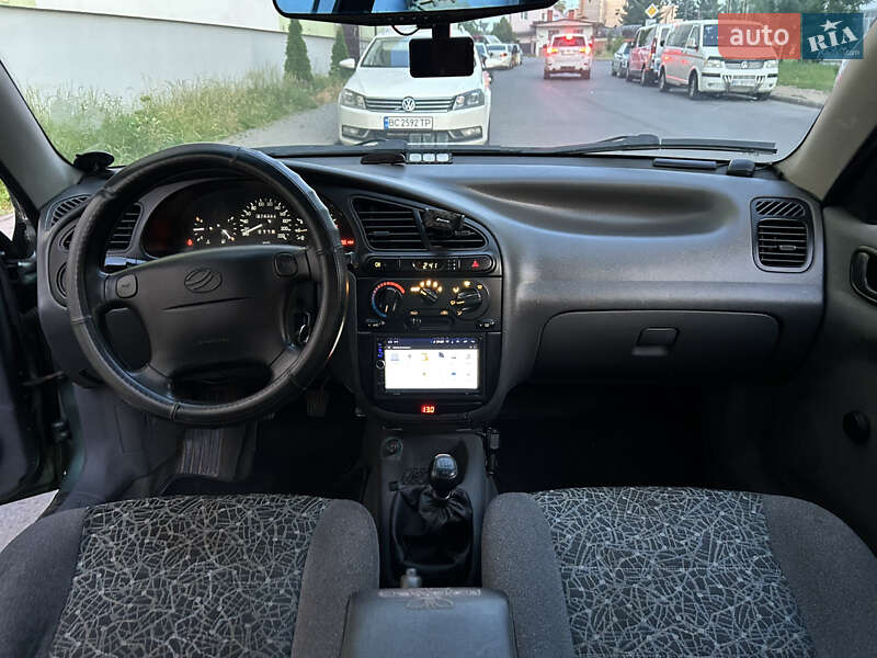 Седан Daewoo Lanos 2006 в Львове