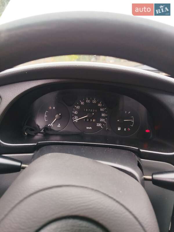 Седан Daewoo Lanos 2005 в Золочеве