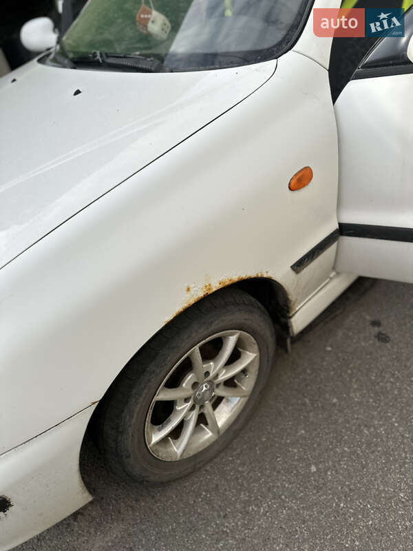 Седан Daewoo Lanos 2005 в Киеве