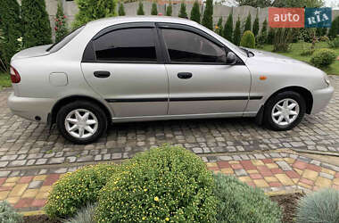 Седан Daewoo Lanos 2004 в 