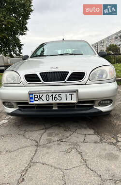 Седан Daewoo Lanos 2003 в Рівному