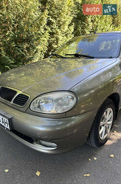 Седан Daewoo Lanos 2004 в 