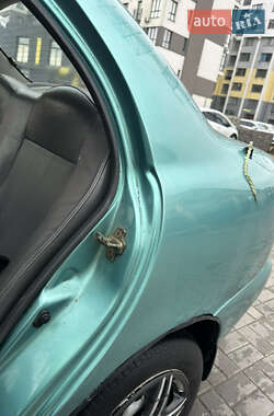 Седан Daewoo Lanos 1999 в 