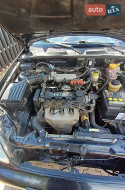 Седан Daewoo Lanos 2008 в 