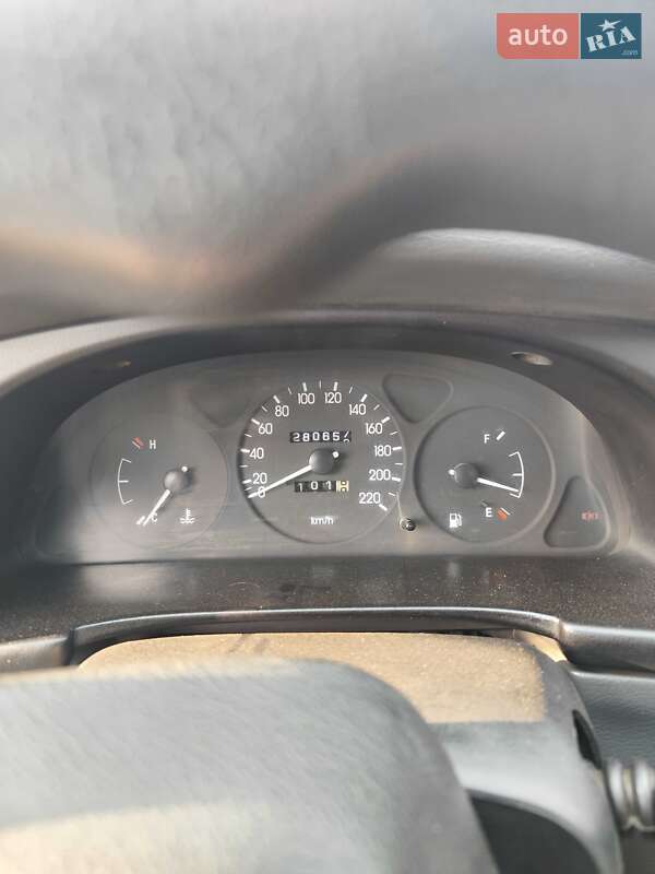 Седан Daewoo Lanos 2009 в Новоселице