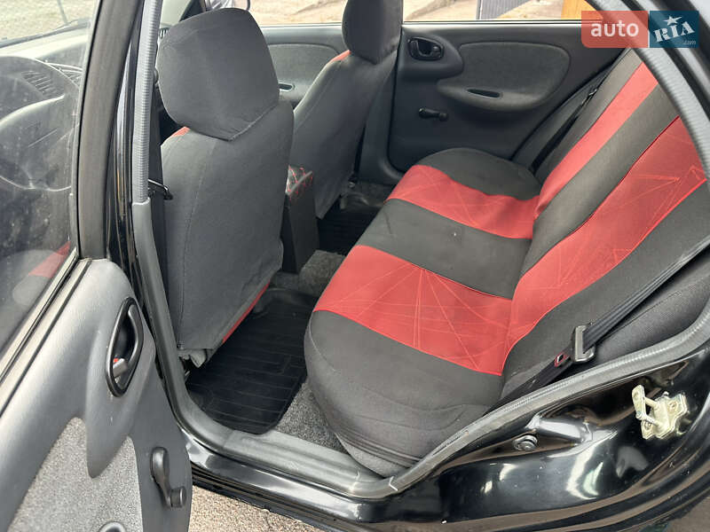 Седан Daewoo Lanos 2007 в Коростене