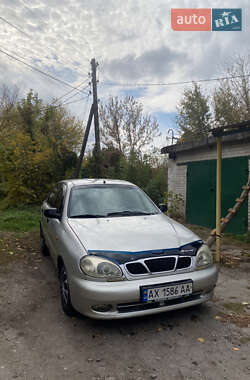 Седан Daewoo Lanos 2004 в Андреевке
