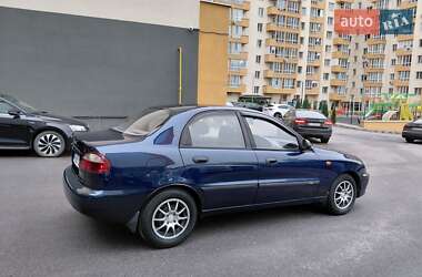 Седан Daewoo Lanos 2002 в 